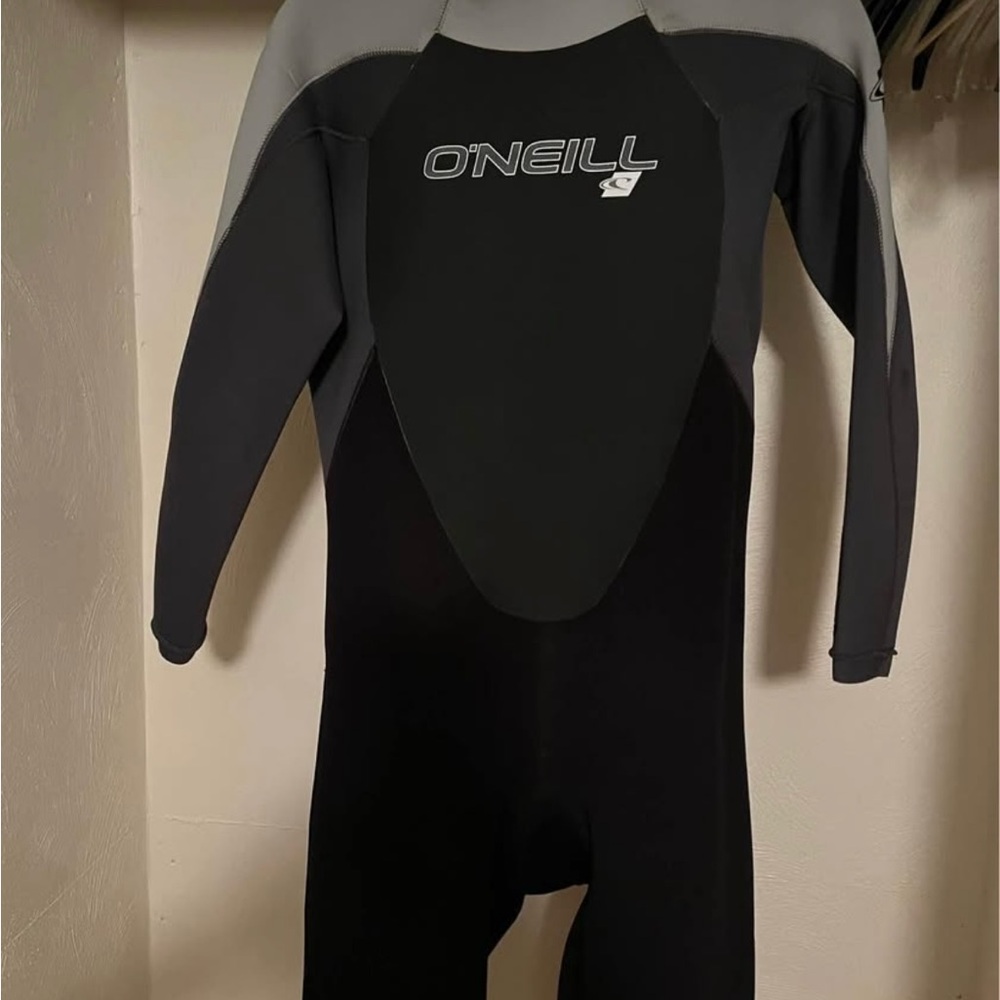 O'Neill men’s wetsuit